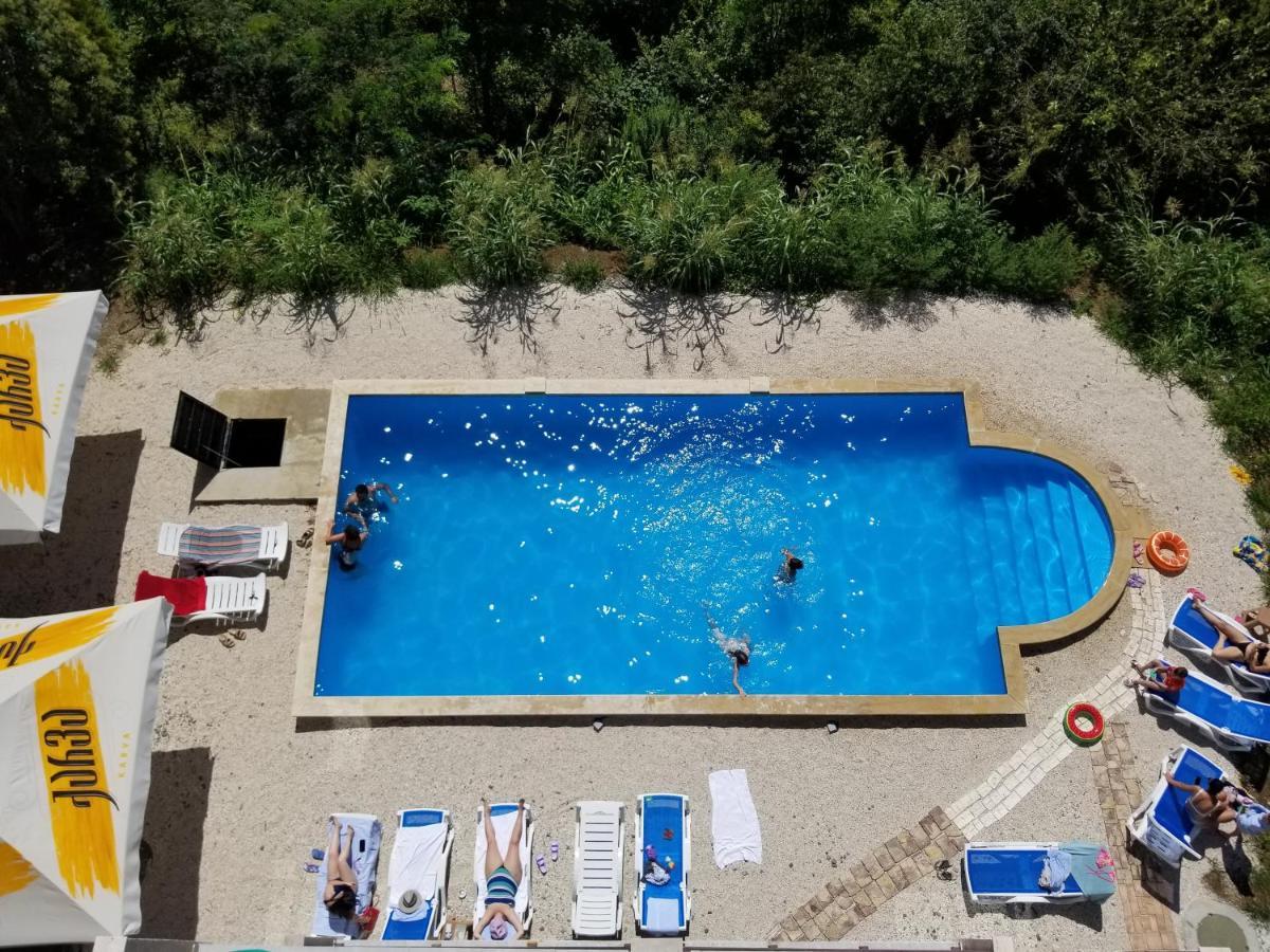Гостевой дом Vita Garden Цхалтубо Экстерьер фото