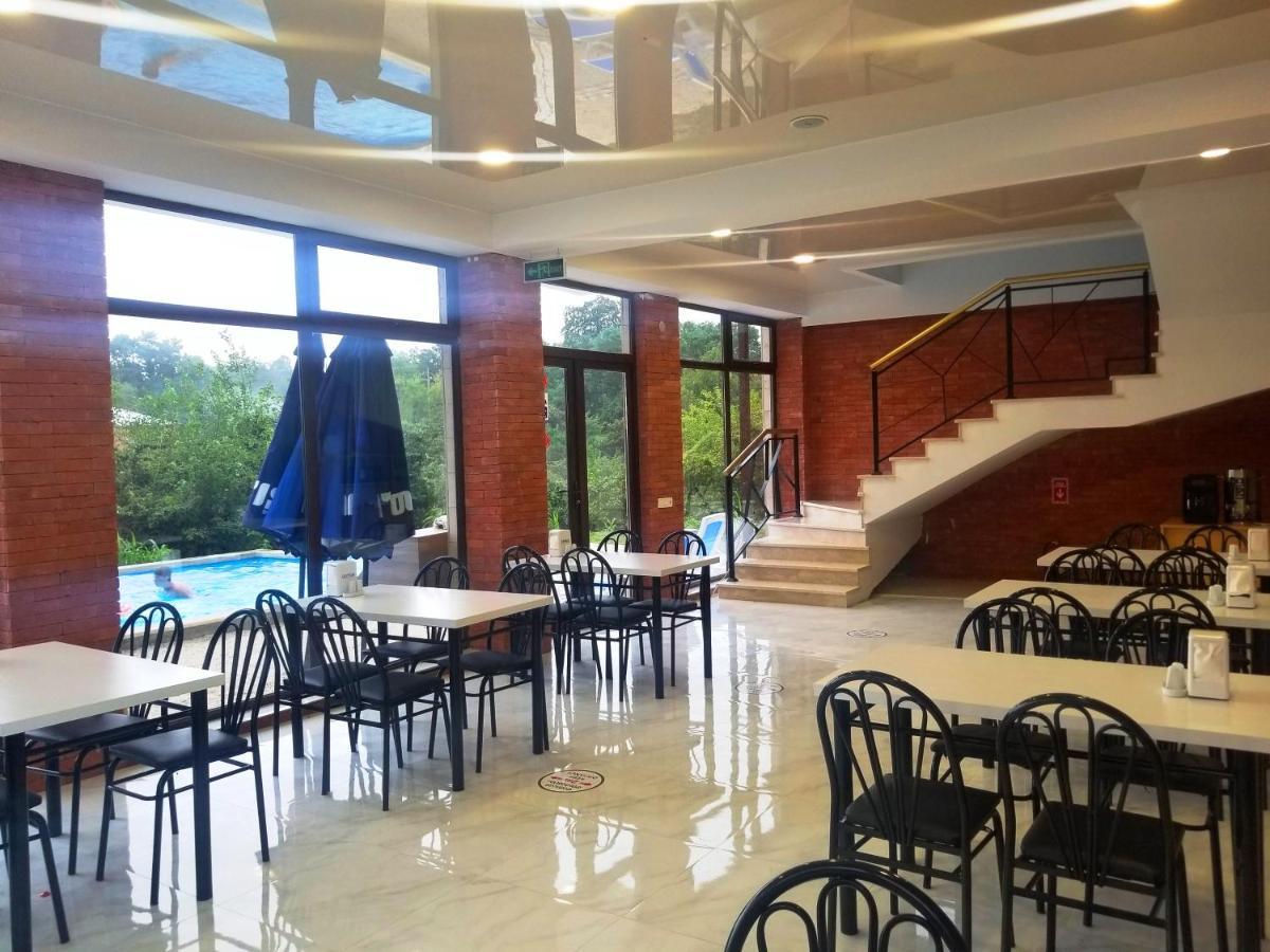 Гостевой дом Vita Garden Цхалтубо Экстерьер фото